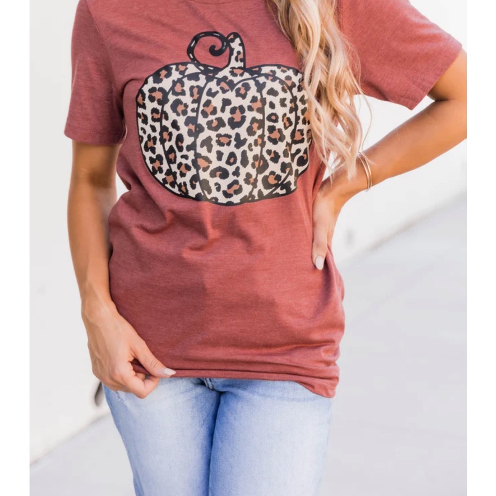 Pink Lily Pumpkin Graphic Tee